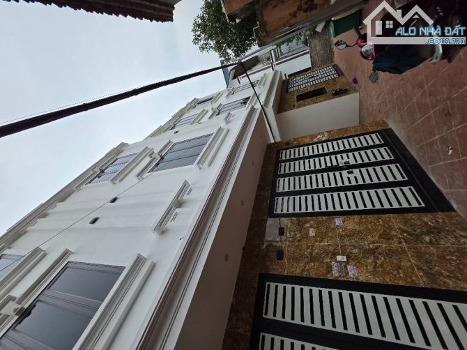 NHÀ ĐẸP, DT 35M2 - 3T - 3 NGỦ, GIÁ 3,2 TỶ, P. CHƯƠNG MỸ, HÀ NỘI.