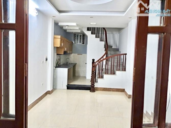 💥 LÊ QUANG ĐẠO –TUYỆT ĐỈNH DÂN XÂY -  NHÀ ĐẸP 2 THOÁNG – Ô TÔ ĐỖ CỔNG – 35m2 CHỈ HƠN 6 TỶ