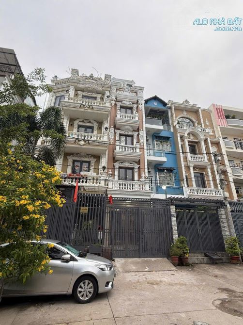 Bán nhà mới xây 6 tầng mặt tiền đường số 1 Khu Pegasuite Quận 8 chỉ nhỉnh 12 tỷ