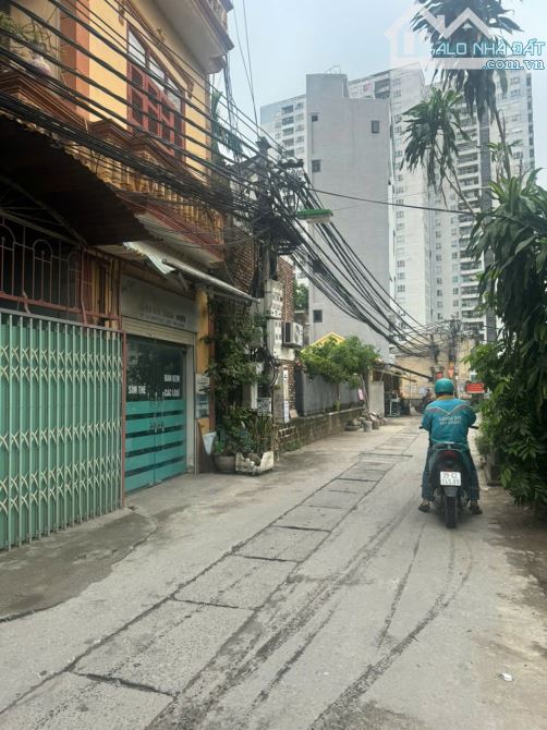 Chưa đến 15tỷ nhận ngay 203m2 đất ở tại Tân Triều - Ô tô đỗ cổng - Làm dòng tiền 2tỷ/năm