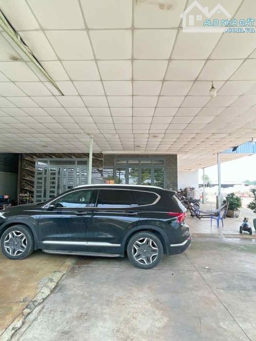Bán Đất Đông Thạnh Hốc Môn 6000m2 chỉ 36ty . Có sẵn Dòng Tiền - 100m2TC