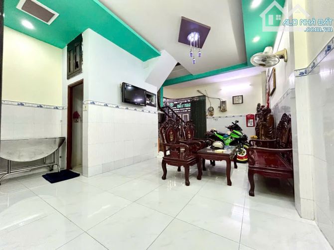 BÁN GẤP TRONG THÁNG – ĐỒNG ĐEN – 4.85x12 – 2 TẦNG – 7.5 TỶ