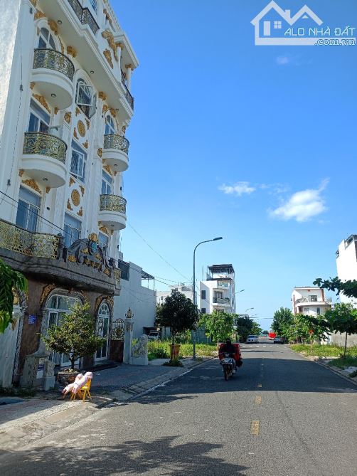 🎉🎉🎉👉 GIẢM MẠNH 550 TR CẶP ĐẤT VÍP ĐƯỜNG 7.5 THÔNG BIỂN 200 M RA BIỂN NGUYỄN TẤTTHÀNH .