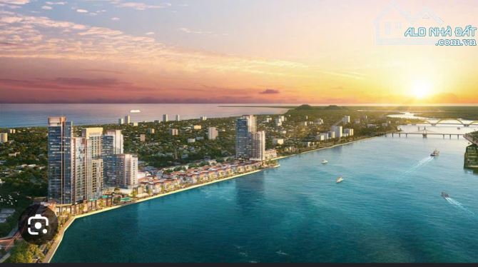 Bán nhà 3 tầng thiết kế biệt thự kiệt ô tô Chính Hữu _ 236m2 _ 18.5 tỷ.