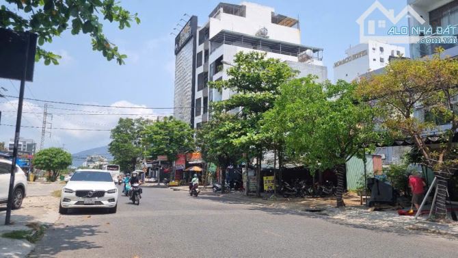 Bán đất tặng nhà C4 MT Chính Hữu _ Sơn Trà_ 115m2 _ 19 tỷ.