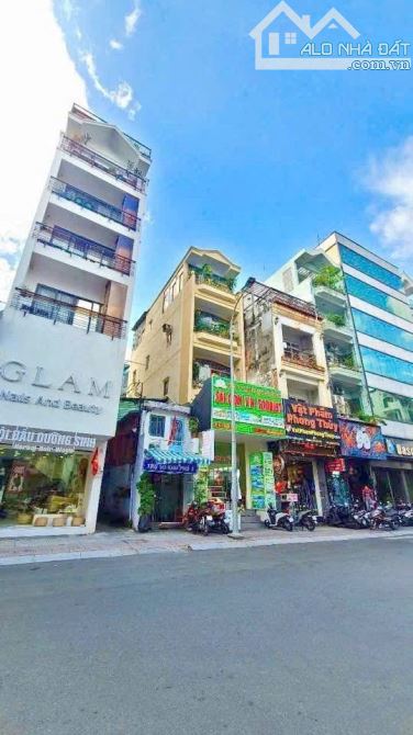 GIẢM GIÁ 28 tỷ!  Bán MT Lê Thị Riêng, Q.1 – 4x16m – 5 tầng.