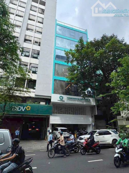 240 tỷ! Bán nhà MT Đ. Nam Kỳ Khởi Nghĩa,Q.1 – 8.2x24m – 2 hầm 6 tầng.