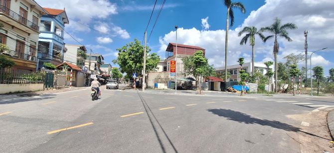 🍀🍀VỊ TRÍ VÀNG - ĐẤT NỞ HẬU - Ô TÔ 7 CHỖ ĐỖ CỬA - SÁT THÀNH PHỐ THÔNG MINH- GẦN CẦU NHẬT
