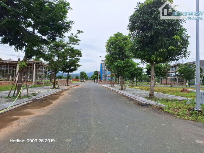 Cần bán lô đất đấu gía LK8.21 thuộc dãy liền kề 8