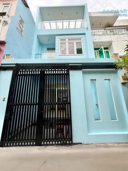 Bán nhà Gò Vấp-Hẻm ô tô 5M-Tiện KD-Sát MT Thống Nhất-P11-100m2-5,1x20-3tầng-4PN