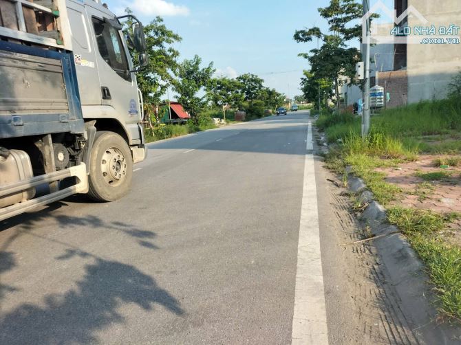 BÁN 1 CẶP SIÊU ĐẸP ĐƯỜNG 19M DÃY L6 GIÃN DÂN KHẮC NIỆM 1, BẮC NINH / 200m2 mt 10m
