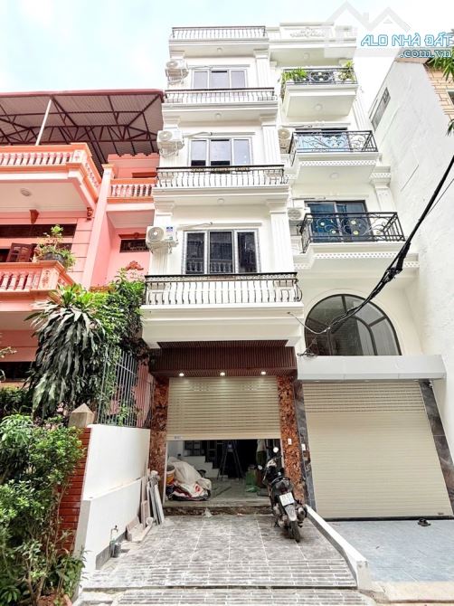 BÁN NHÀ LÊ QUÝ ĐÔN HÀ ĐÔNG 6 TẦNG THANG MÁY OTO ĐỖ CỬA
