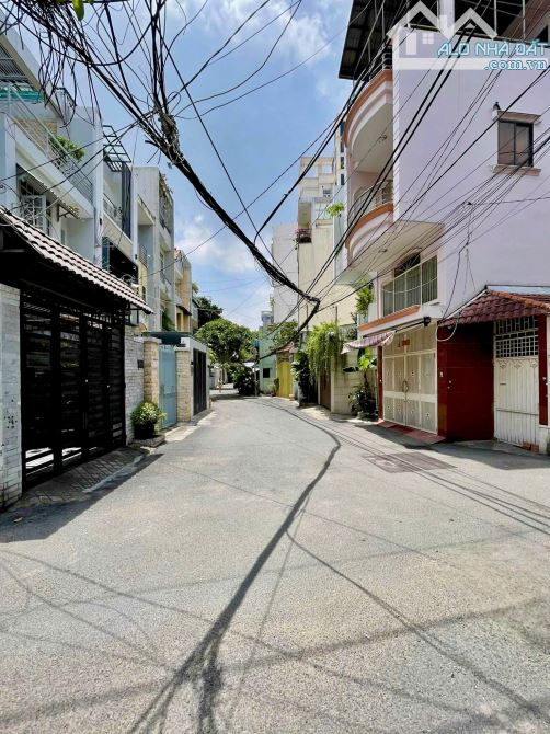 NHÀ ĐẸP - HXT THÔNG - KHU BIỆT THỰ - LÊ QUANG ĐỊNH  - NHÀ 4 TẦNG - 72M2 - CHỈ 11.79T TL