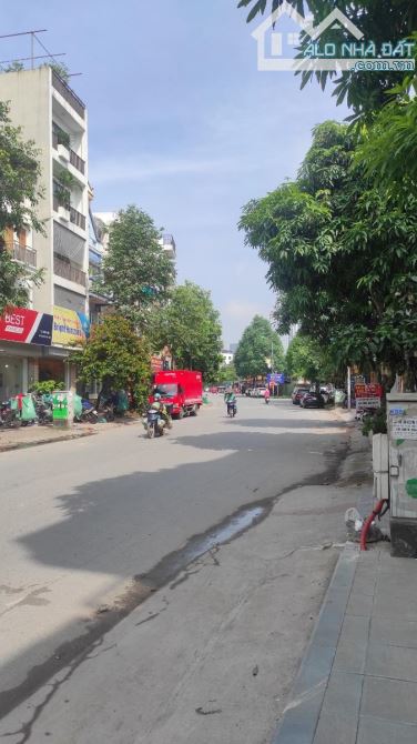 Bán nhà mặt phố tổng cục 5 yên xá mặt tiền quyền lực dt 200 mt 10