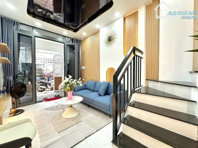 NHÀ ĐẸP NGUYỄN ĐÌNH CHIỂU, Q.3 – CĂN GÓC 3 MẶT TIỀN – 48m² (3 x 16)- 6.5 TỶ TL