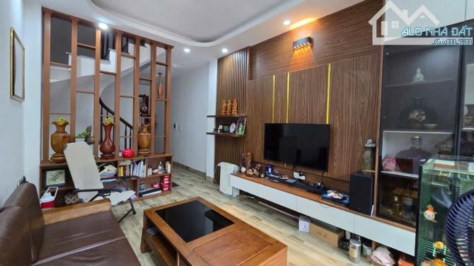 Bán gấp nhà phân lô, Quang Trung,ô tô 20m.Full nội thất cao cấp