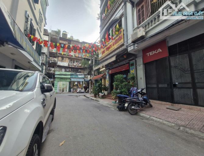 📌 Bán nhà Khuất Duy Tiến – Thanh Xuân – 5 tầng – PHÂN LÔ – VỈ HÈ, ô tô – KINH DOANH – 36