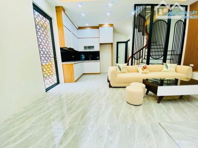 LÊ ĐỨC THỌ, 35M x 5T, MT 4.6M, LÔ GÓC 2 THOÁNG, Ô TÔ DỪNG ĐỖ 24/24