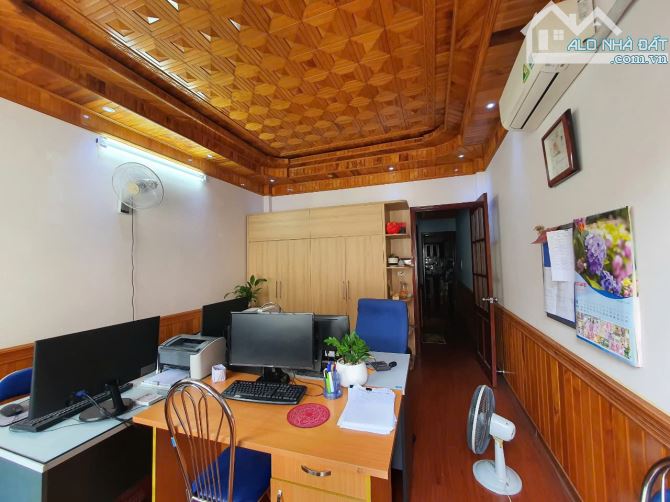 Cho thuê nhà Duy Tân,Dịch Vọng Hậu, Cầu Giấy ngõ ô tô, 60m x 5 tầng, giá 25tr