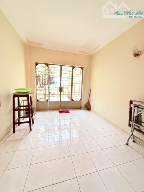 MẶT TIỀN NGUYỄN TRỌNG TUYỂN 75M2 NHÀ 3 TẦNG BTCT KINH DOANH - 10
