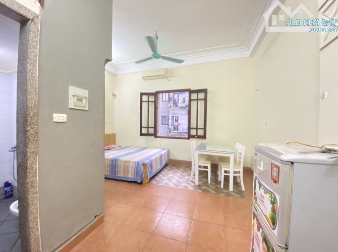Cho Thuê CCMN Ngõ 44 Trần Thái Tông Cầu Giấy 25m2 Studio Full Nội Thất Thang Máy Ban Công - 10