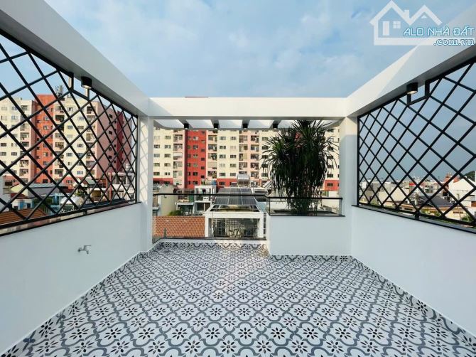 Siêu Phẩm 5Tầng THANG MÁY Full Nội Thất -60M²- Đường 6M Thông - 10