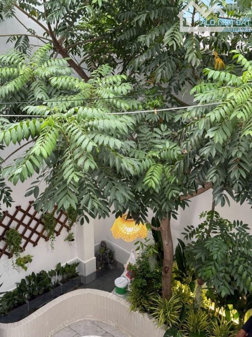 SIÊU PHẨM SÂN VƯỜN - THÍCH QUÃNG ĐỨC, PN – FULL NT – NGANG KHỦNG 9.8 – 90M² - CHỈ 7.4 TỶ - 11