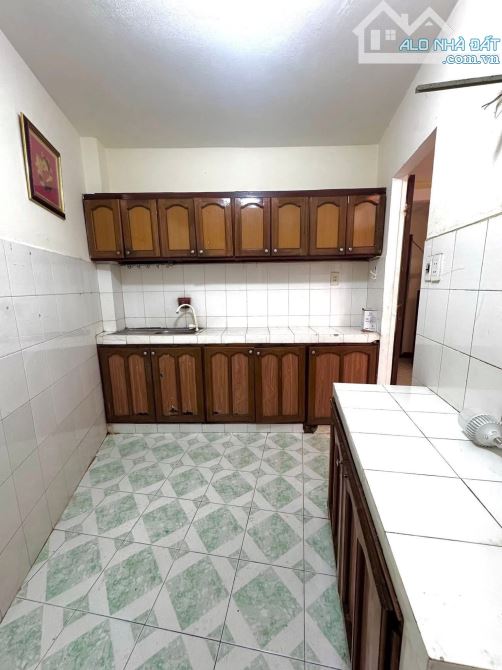 BÁN NHÀ 2 MẶT KIỆT - LÝ TỰ TRỌNG - THẠCH THANG - CHỈ 5.55 TỶ - 11