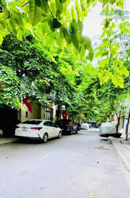 Bán nhà gần Ngã tư Ga , Giáp Gò Vấp, khu đồng bộ dân trí cao - 11
