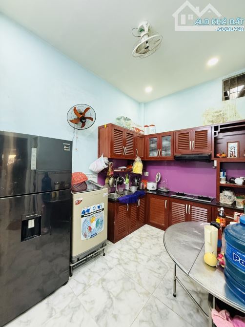Bán nhà mặt tiền khu Bắc Hải - 98m2 - nở hậu - vị trí vàng - 1 đời chủ - 11