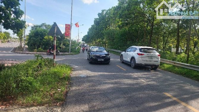 ĐỈNH CỦA CHÓP CÒN SÓT ĐẤT NGUYÊN KHÊ ĐÔNG ANH DIỆN TÍCH VỪA ĐẸP 50M Ô TÔ VÀO ĐẤT 4 Tỷ - 1
