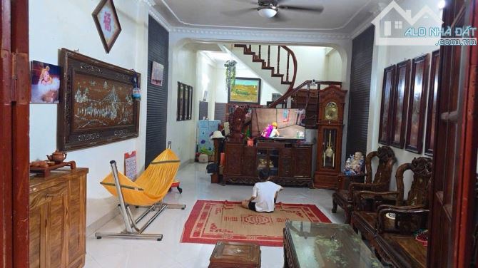 Nhà đẹp Mễ Trì 78m², 5 tầng, có sân rộng, ngõ thông – Giá tốt, vào ở ngay - 1