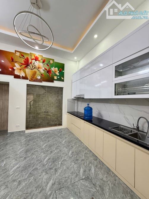BÁN NHÀ P TÔ VĨNH DIỆN Q THANH XUÂN .DT 60M2  4T MT  4.5M  GIÁ 15.7 TỶ . - 1