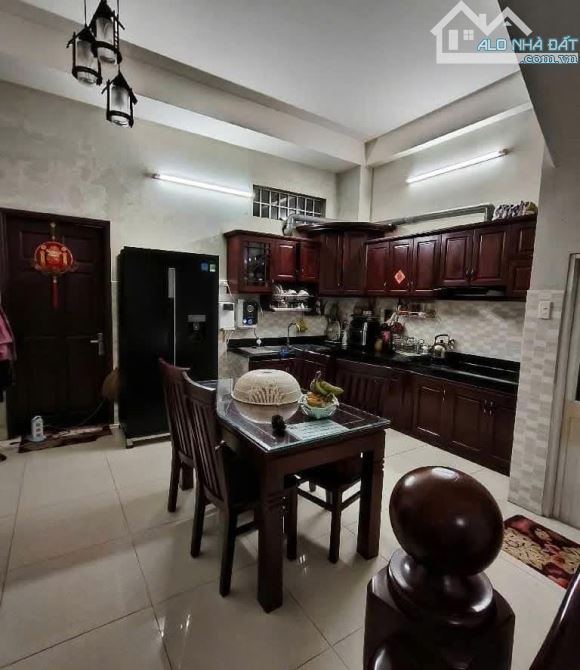 🏠 Chỉ 5.8 tỷ 4 tầng 5*13m - kế bên ngã tư Nguyễn Thị Thập&Huỳnh Tấn Phát, p. Tân Thuận - 1