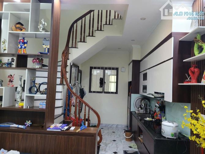 **🏠 Nhà đẹp phố Bế Văn Đàn – 35m², 5 tầng, FULL nội thất – Về ở ngay** - 1