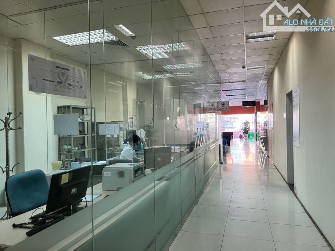 Mặt Phố Nguyễn Lương Bằng 573m 8 tầng mặt tiền 9m giá 360tỷ - 1