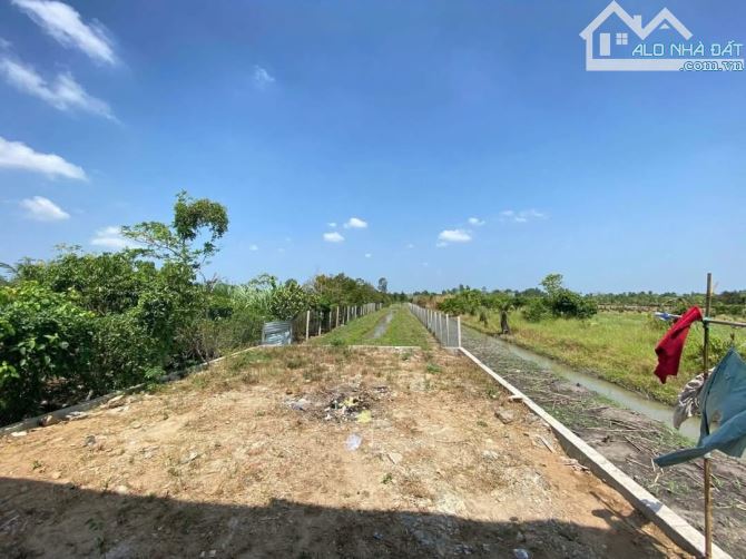 Bán 1.291m² đất có thổ cư, có nhà kho mặt tiền đường Quốc Lộ 61C - 1