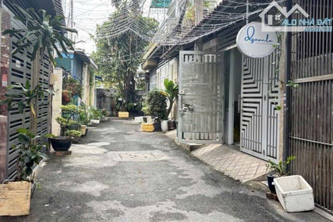 Bán nhà hẻm 3.5m, Đường Số 8, Gò Vấp, 52 m² (4m x 13m), 4 phòng ngủ - Giá 6.18 tỷ TL - 1