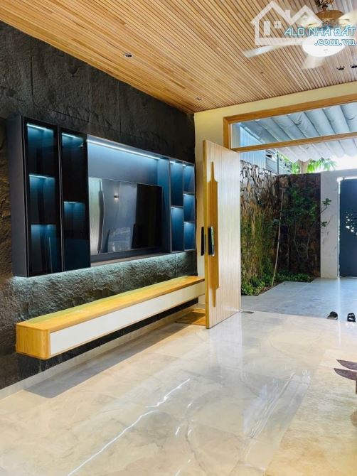 🦷 NHÀ MỚI SIÊU ĐẸP - VỊ TRÍ VIP HOÀ XUÂN - CẨM LỆ - PHÂN LÔ 100M2 - MỚI, CÔNG NĂNG ĐẦY ĐỦ - 1