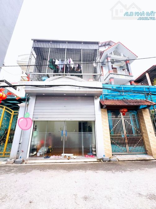 BÁN NHÀ NGÔ XUÂN QUẢNG - TT TRÂU QUỲ 42M -MT4.5M Ô TÔ 7 CHỖ THÔNG 31HA CHỈ 7 TỶ - 1