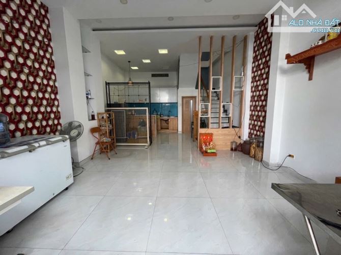 Bán nhà 3 tầng Tân Thới Hiệp Q12 – Ngang 5m – 55m² – Sổ hồng riêng – Giá 4,79 tỷ - 1