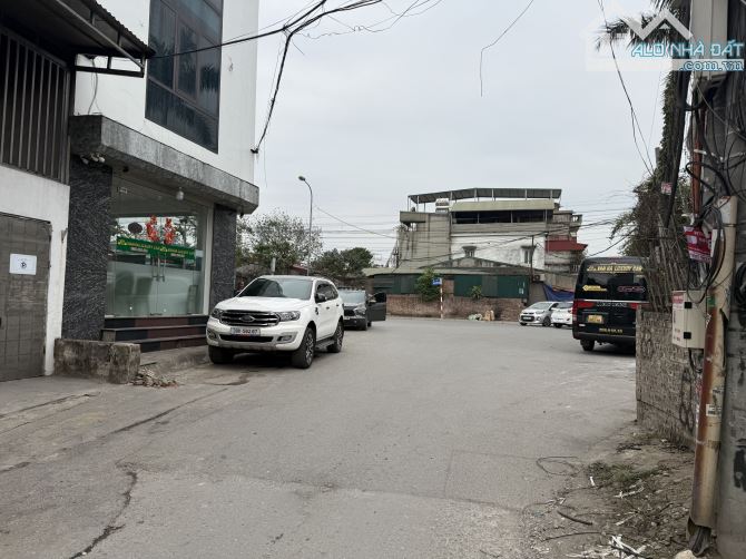 Cần bán gấp mảnh đất thổ cư tặng mặt bằng đang cho thuê đường ô tô tránh mặt ngõ 68 - 1