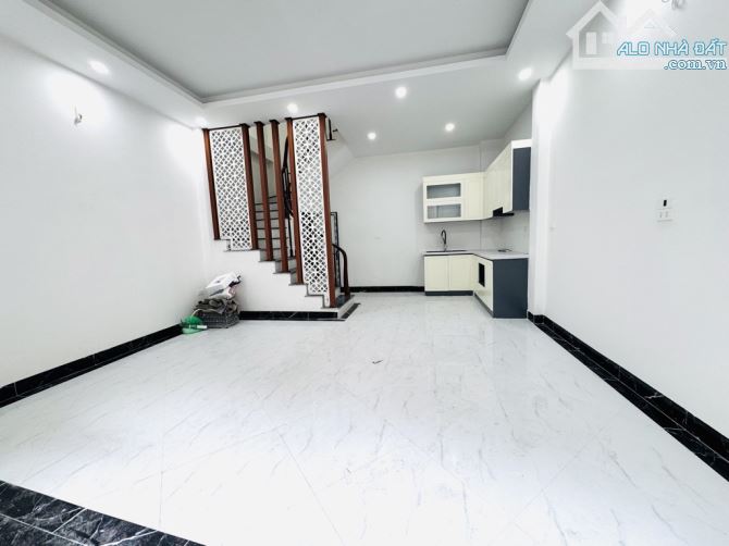 Bán nhà phố trương định 38m2 6 tầng xây mới  – view thoáng  - giá 7.5 tỷ - 1