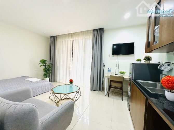 Cho Thuê CCMN Ngõ 44 Trần Thái Tông Dịch Vọng Hậu Cầu Giấy 33m2 Studio Ban Công Thang Máy - 1