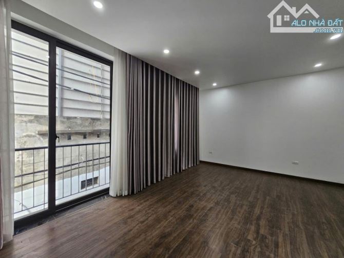 NHÀ ĐẸP Ô TÔ TRÁNH ÂU CƠ TÂY HỒ 60m 13.5 TỶ 5 TẦNG THANG MÁY - 1