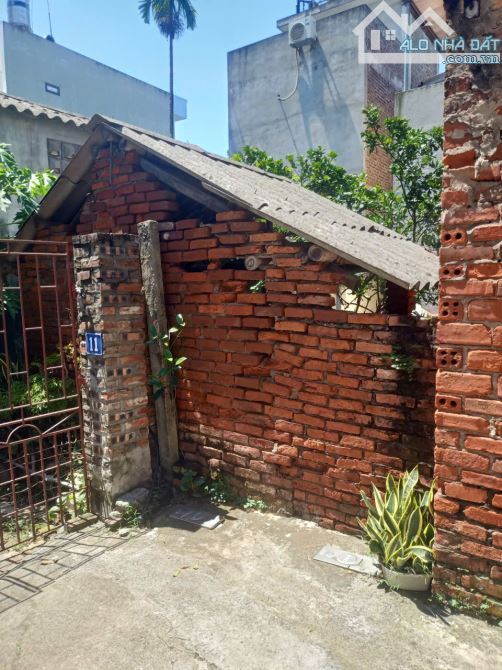 BÁN ĐẤT PHỐ LIÊN MẠC DIỆN TÍCH 43M2 MẶT TIỀN 4M Ô TÔ CỬA  NGÕ 18/5 SÔ 11 LIÊN MẠC XÁ - 1
