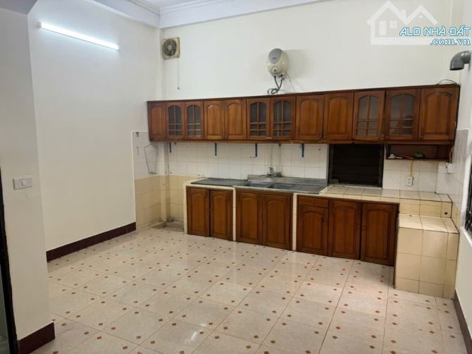 Bán nhà Trần Cung, 39m chỉ 6tỷ, Phân lô quân đội, gần ô tô, hàng xóm KĐT Nam Cường - 1