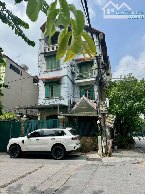 giảm 1 tỷ, Nhà 5 tầng khu TDC X6 Cổ Linh, Lô góc vỉa hè 3 oto tránh 100m2 mt 18m - 1