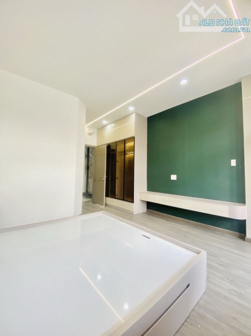 BÁN NHÀ MỚI 100% SÁT TRƯỜNG CHINH, 4x18, 6.3 TỶ 2TẦNG 2PN SIÊU RỘNG RÃI TẠI TPHCM - 1