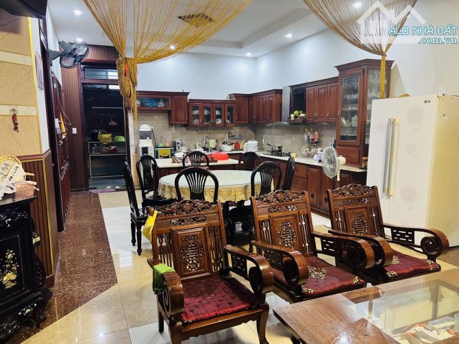 Biệt thự 455 m2 đất ngay cầu Nguyễn Tri Phương, Cẩm lệ chỉ  40 triệu/ m2 - 1